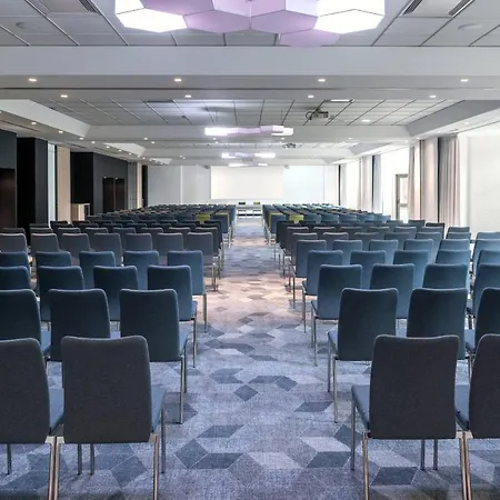 Hotel Courtyard By Marriott Paris Roissy Charles De Gaulle Airport