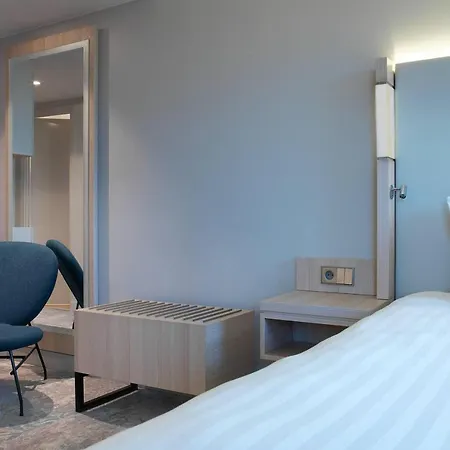 Hotel The Jangle - Paris - Charles De Gaulle - Airport 4*