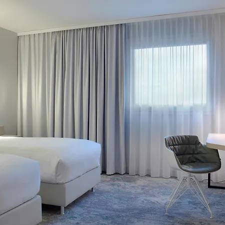 Hotel The Jangle - Paris - Charles De Gaulle - Airport Le Mesnil-Amelot