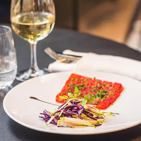The Jangle - Paris - Charles De Gaulle - Airport Hotel Le Mesnil-Amelot