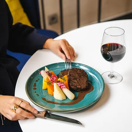 The Jangle - Paris - Charles De Gaulle - Airport Hotel Le Mesnil-Amelot