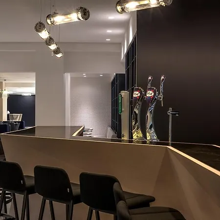 The Jangle - Paris - Charles De Gaulle - Airport Le Mesnil-Amelot
