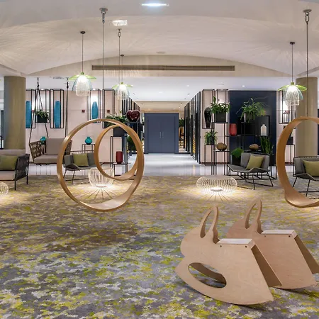 The Jangle - Paris - Charles De Gaulle - Airport Hotel