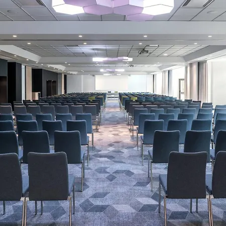The Jangle - Paris - Charles De Gaulle - Airport Hotel