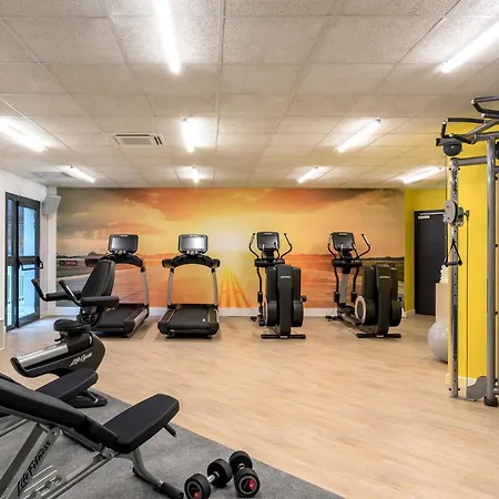 Hotel The Jangle - Paris - Charles De Gaulle - Airport