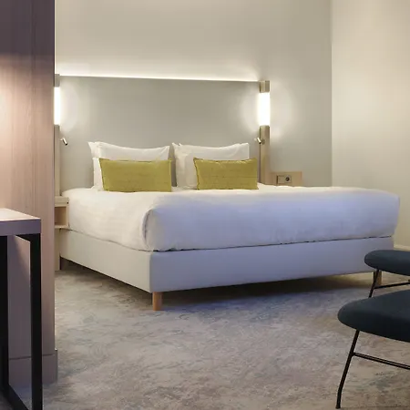 Hotel The Jangle - Paris - Charles De Gaulle - Airport 4*