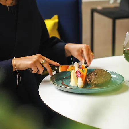 Hotel The Jangle - Paris - Charles De Gaulle - Airport
