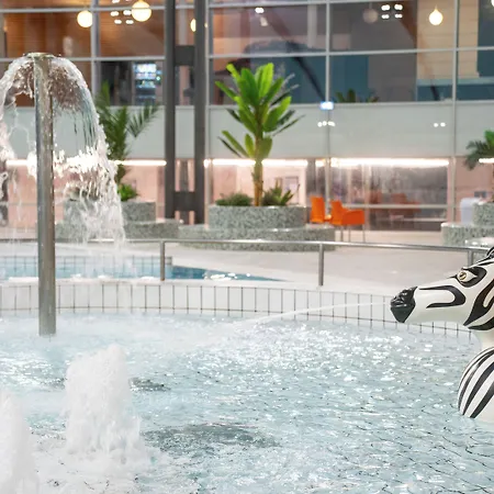 The Jangle - Paris - Charles De Gaulle - Airport 4* Le Mesnil-Amelot