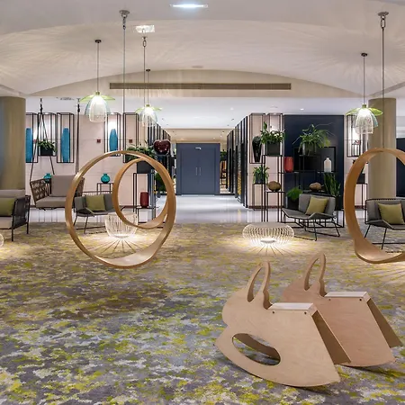 Hotel The Jangle - Paris - Charles De Gaulle - Airport 4*
