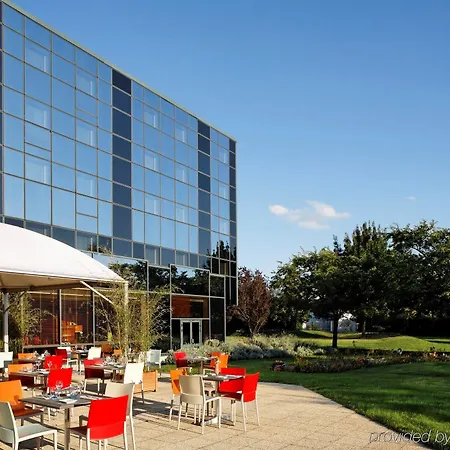 Hotel The Jangle - Paris - Charles De Gaulle - Airport