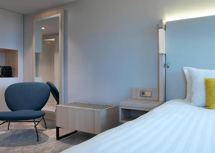 Hotel The Jangle - Paris - Charles De Gaulle - Airport 4*