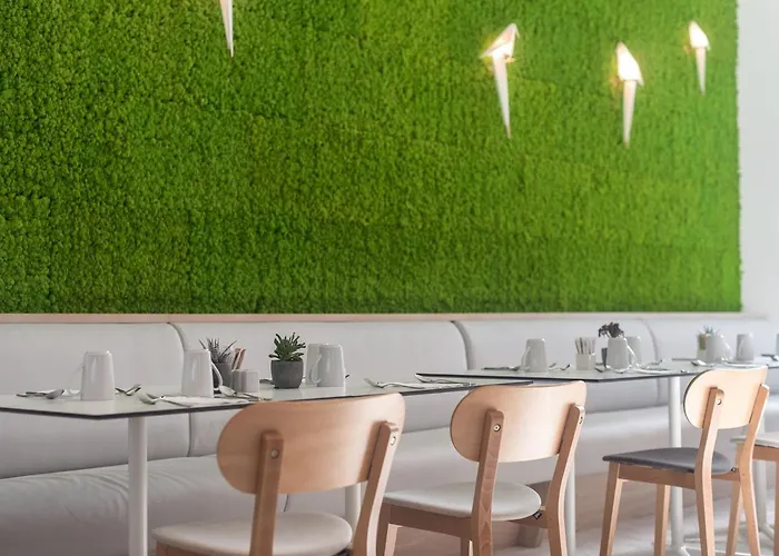 The Jangle - Paris - Charles De Gaulle - Airport Hotel Le Mesnil-Amelot
