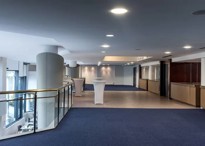 Hotel The Jangle - Paris - Charles De Gaulle - Airport