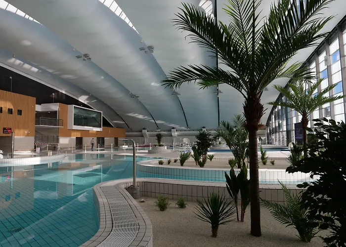 The Jangle - Paris - Charles De Gaulle - Airport
