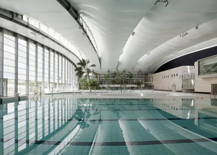 The Jangle - Paris - Charles De Gaulle - Airport